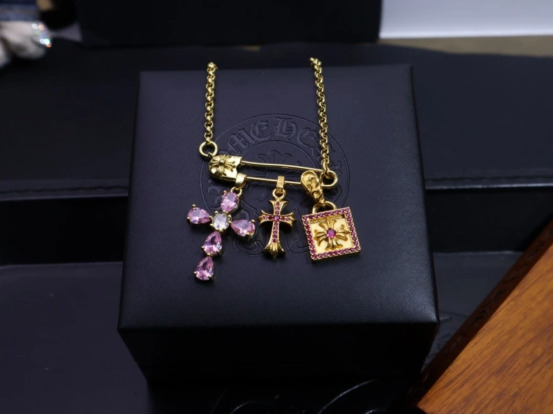 Chrxmx Hxxrts Necklaces Soft 296978