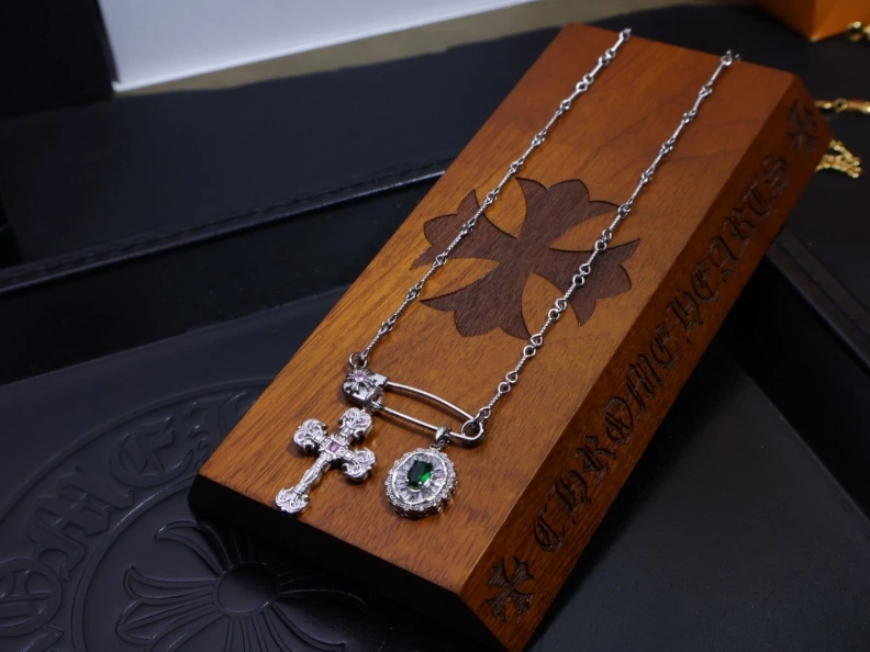 Chrxmx Hxxrts Necklaces Elegant 296973