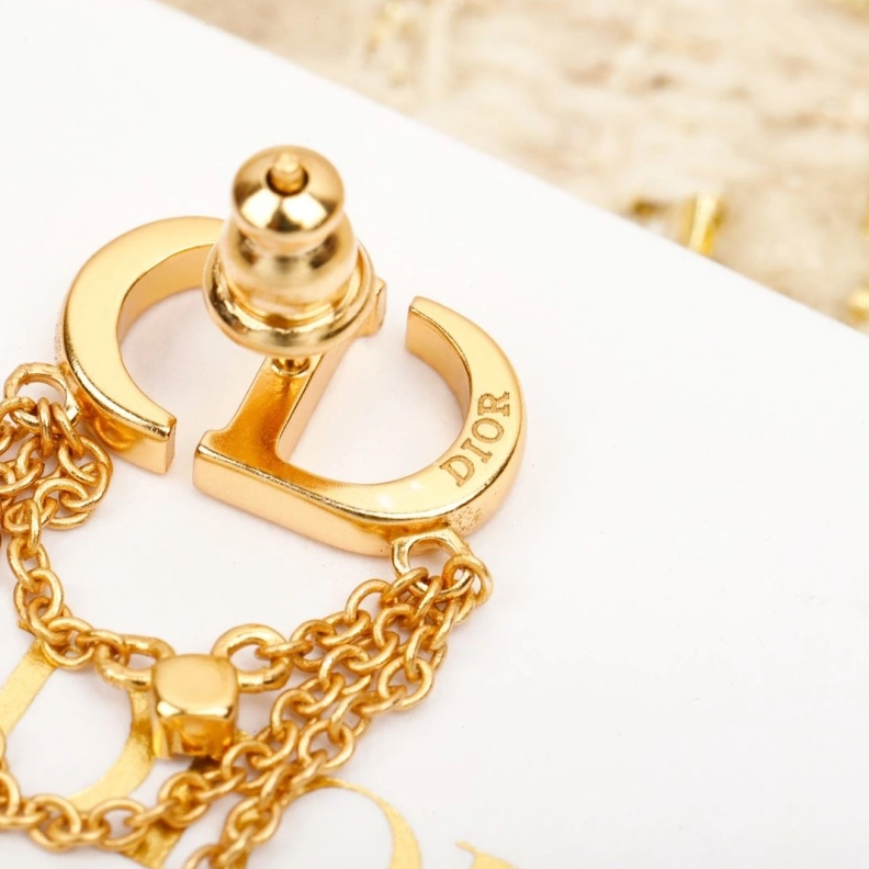 Christian Dxxr Earrings GoodFit 294217