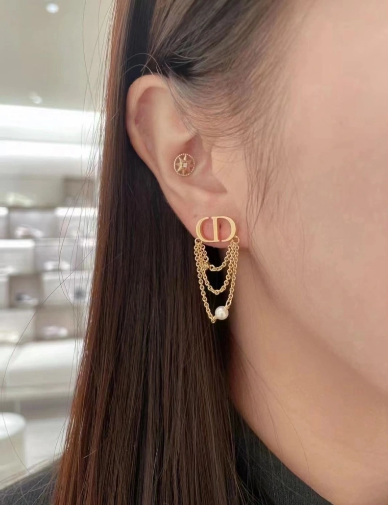 Christian Dxxr Earrings GoodFit 294217