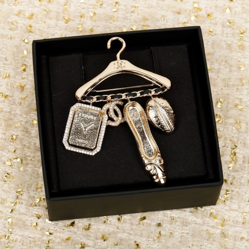 Chxnxl Brooches BestValue 286392