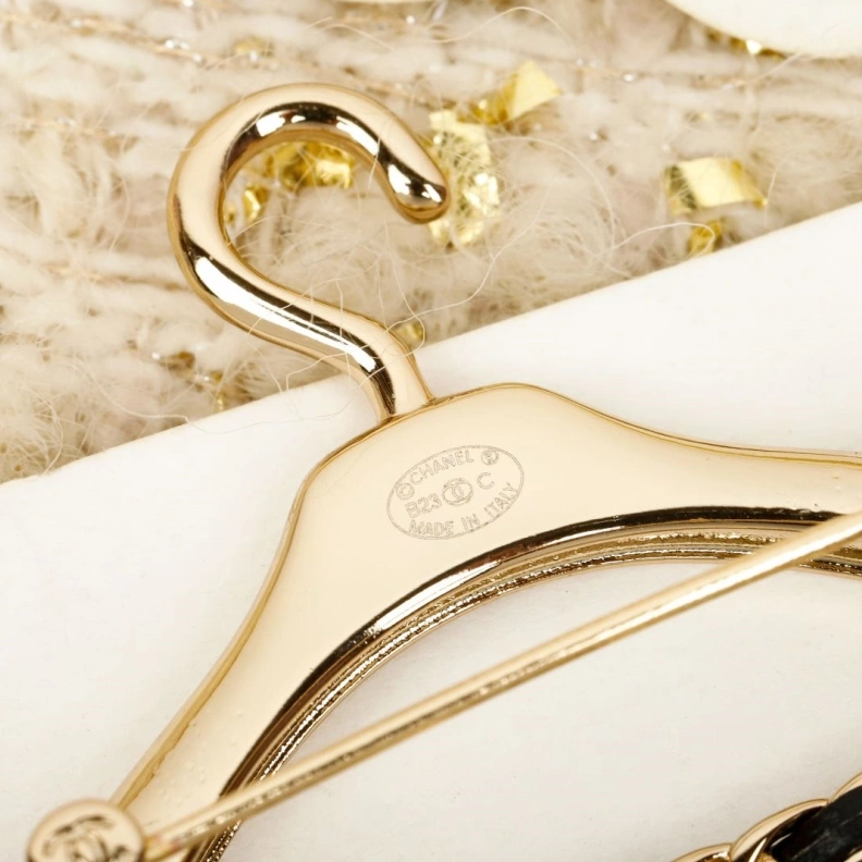 Chxnxl Brooches BestValue 286392