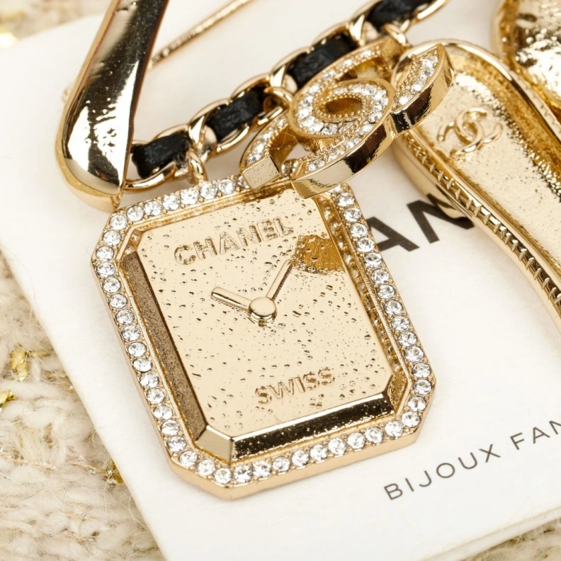 Chxnxl Brooches BestValue 286392