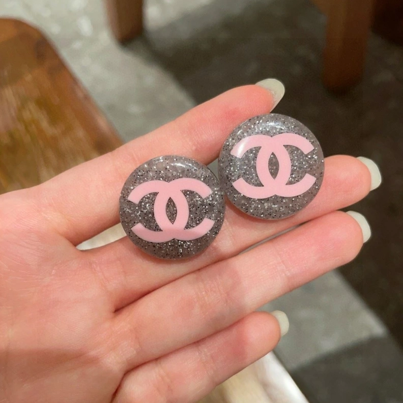Compact Chxnxl Earrings 286037