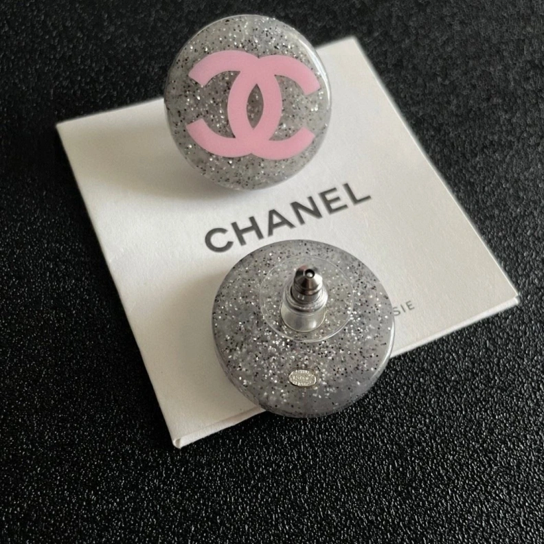 Compact Chxnxl Earrings 286037