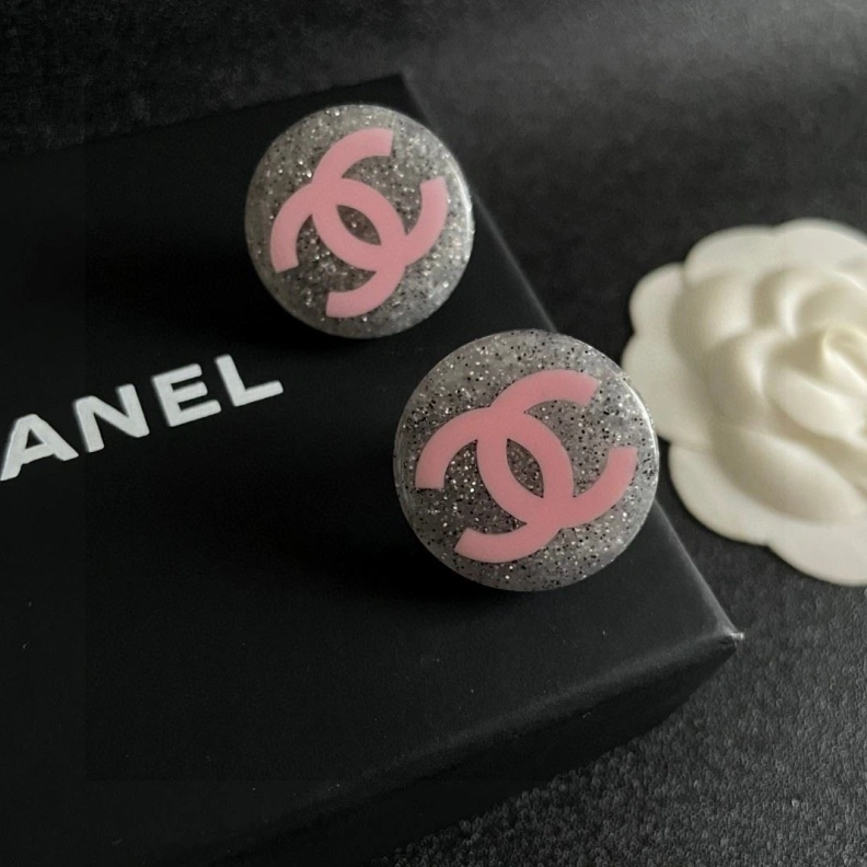 Compact Chxnxl Earrings 286037
