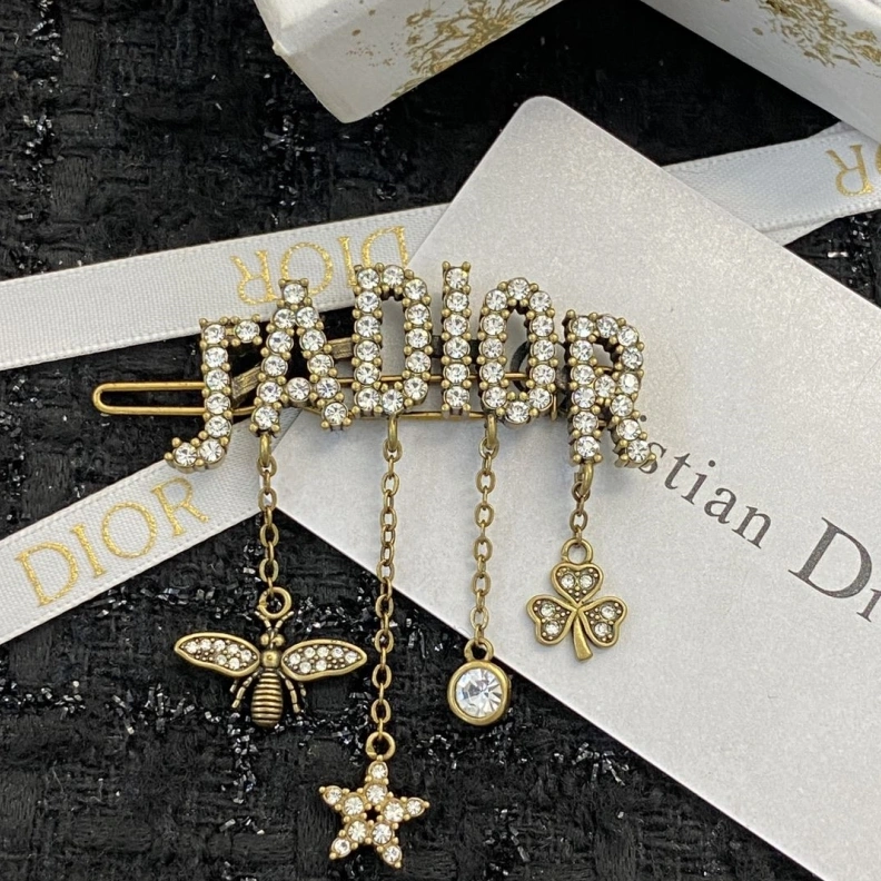 Christian Dxxr Brooches Affordable 294266