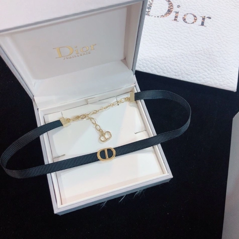 SmartChoice Christian Dxxr Necklaces 294102