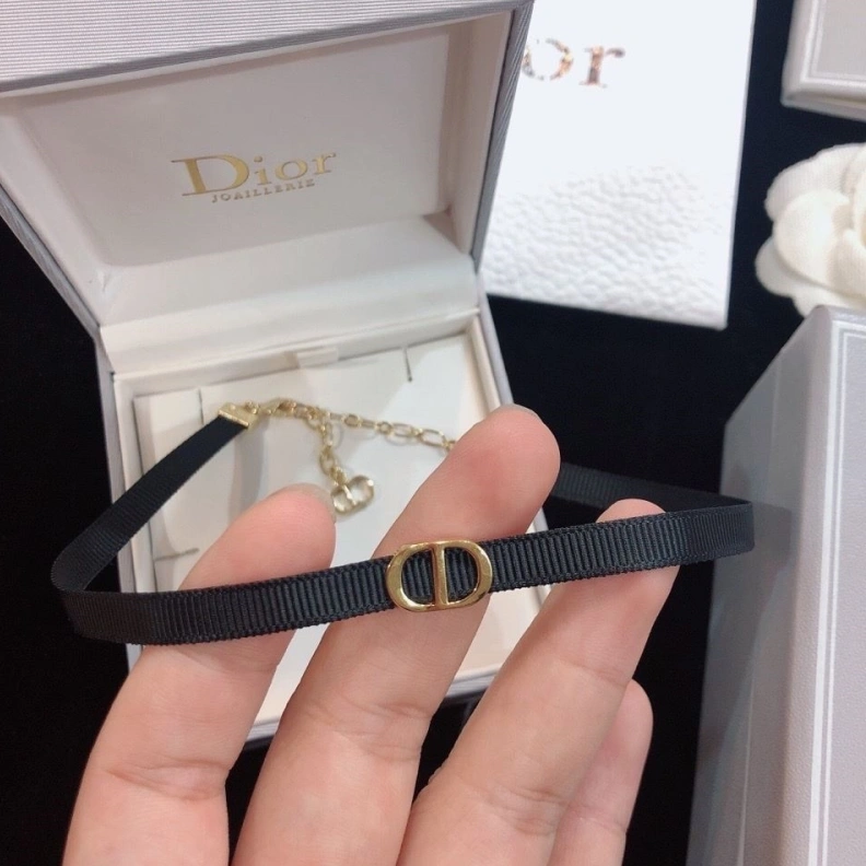 SmartChoice Christian Dxxr Necklaces 294102