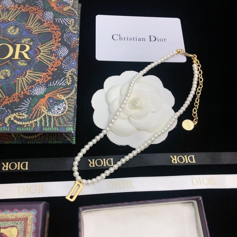Minimalist Christian Dxxr Necklaces 294097