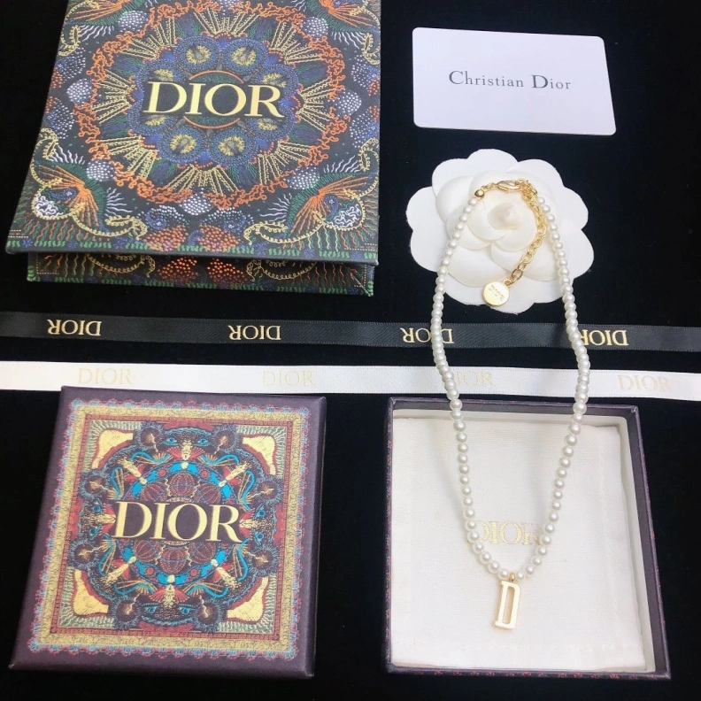Minimalist Christian Dxxr Necklaces 294097