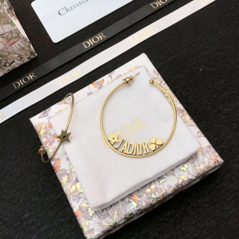 Compact Christian Dxxr Earrings 294201