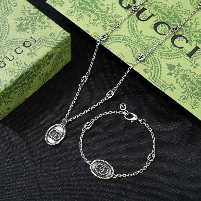 Comfortable Gxccx Necklaces 302601
