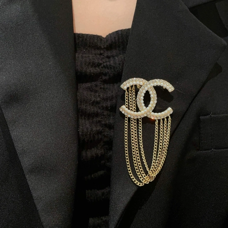 Affordable Chxnxl Brooches 286389