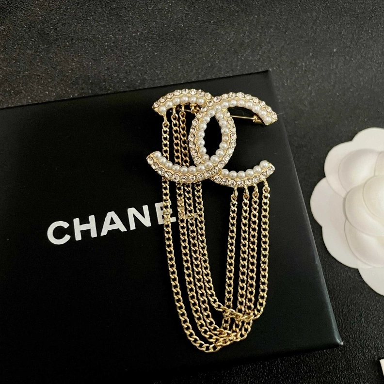 Affordable Chxnxl Brooches 286389