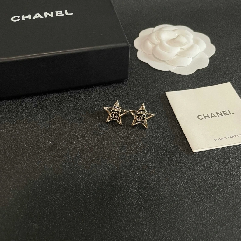 Cozy Chxnxl Earrings 286013