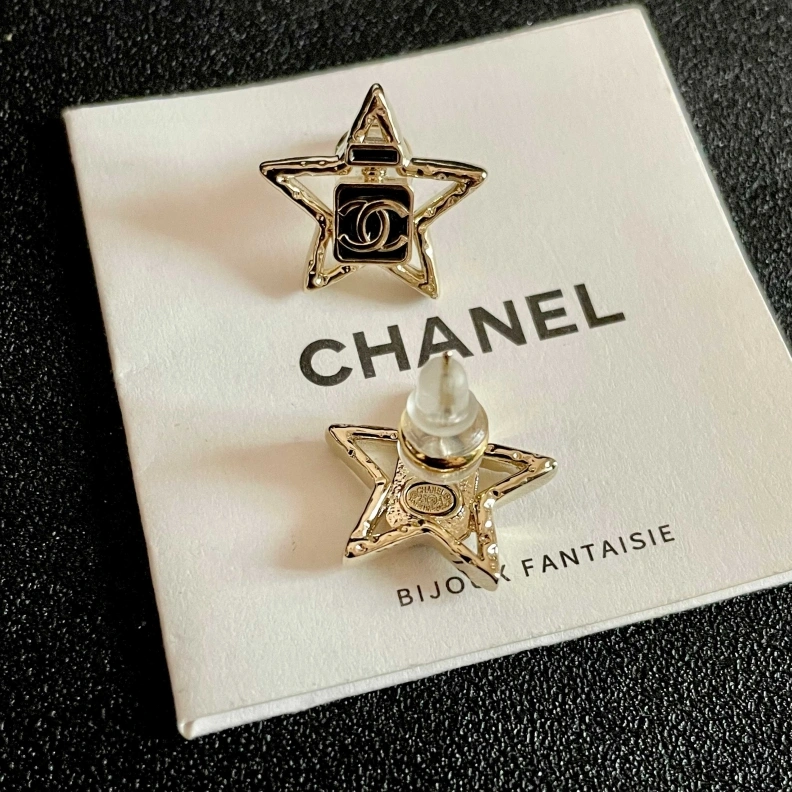 Cozy Chxnxl Earrings 286013