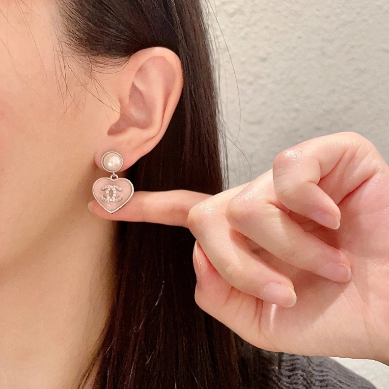 Chxnxl Earrings Practical 286010