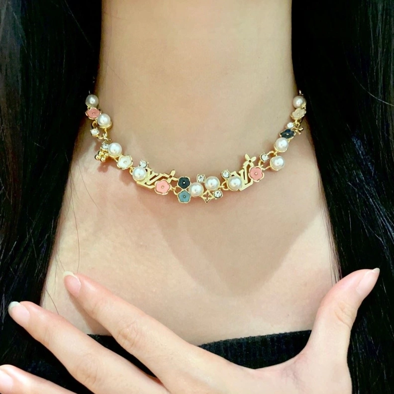 LX Necklaces Trendsetting 308898