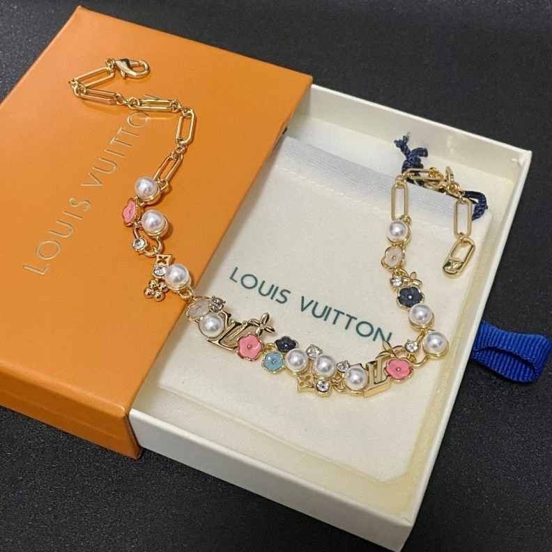 LX Necklaces Trendsetting 308898