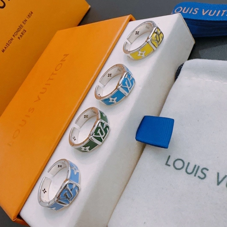 Popular LX Necklaces 308894