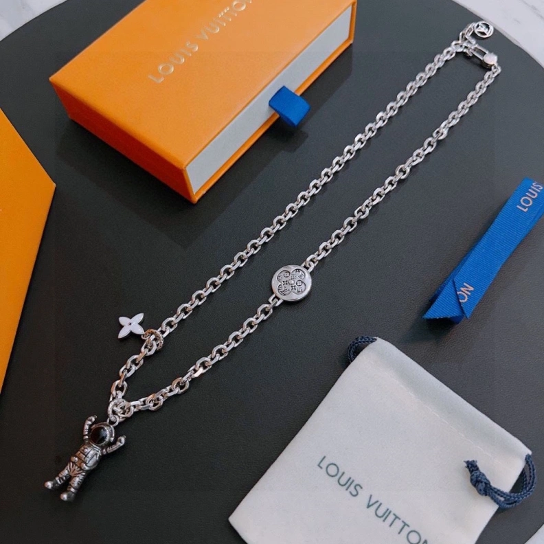 LX Necklaces Versatile 308877