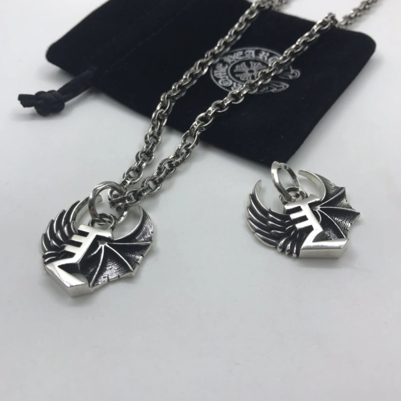 Comfortable Chrxmx Hxxrts Necklaces 296949