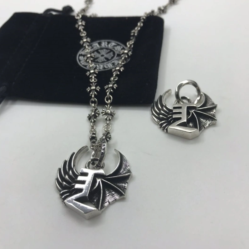 Comfortable Chrxmx Hxxrts Necklaces 296949