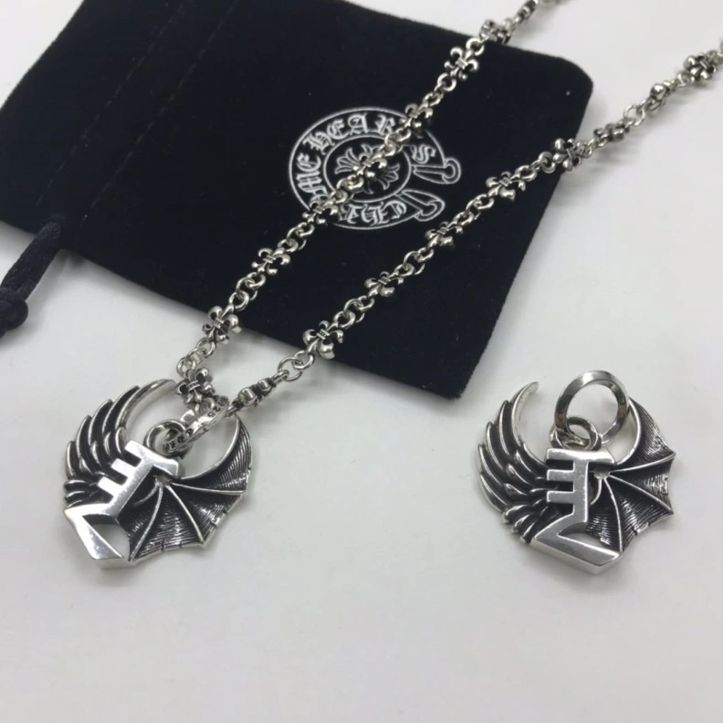 Comfortable Chrxmx Hxxrts Necklaces 296949