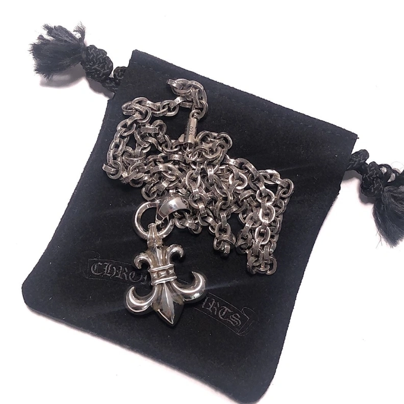 ModernLook Chrxmx Hxxrts Necklaces 296970