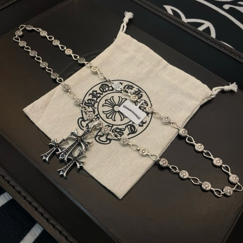 GoodFit Chrxmx Hxxrts Necklaces 296952