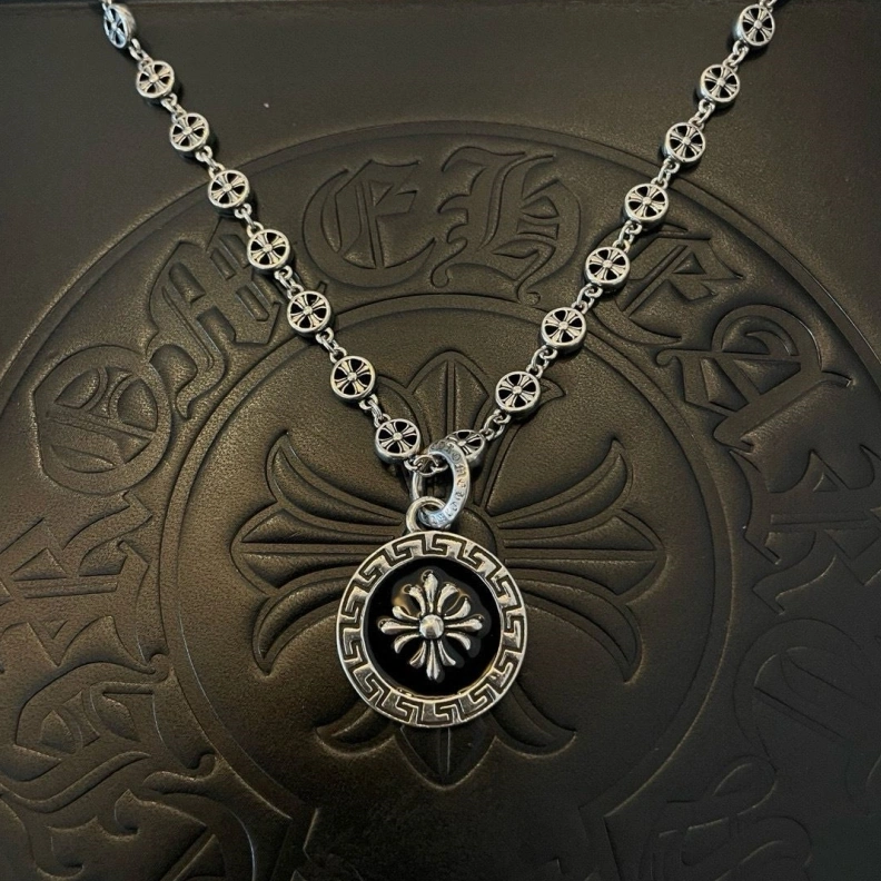 Compact Chrxmx Hxxrts Necklaces 296968