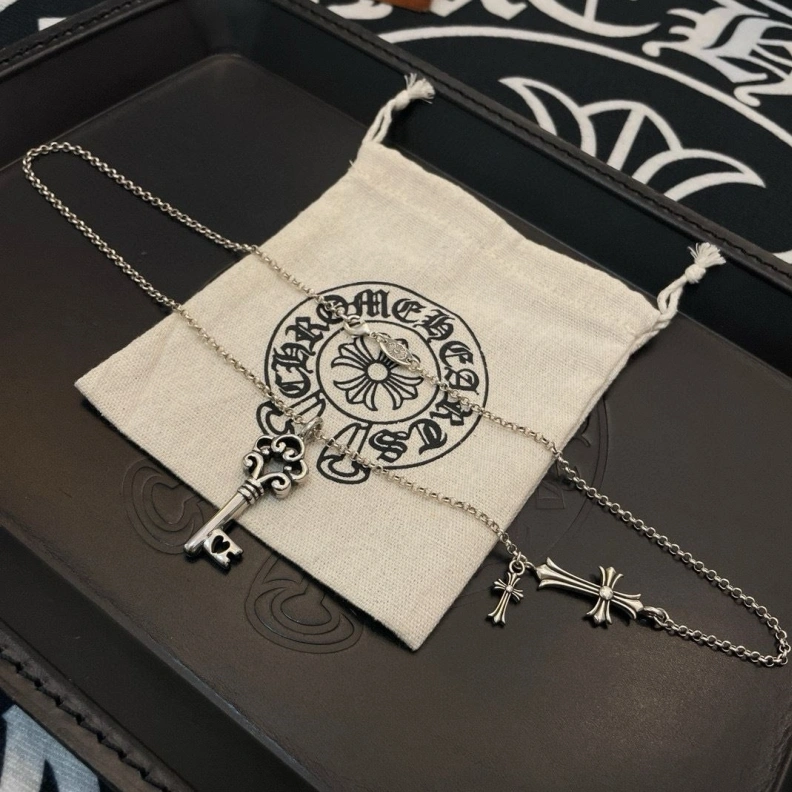 Chrxmx Hxxrts Necklaces Resilient 296972