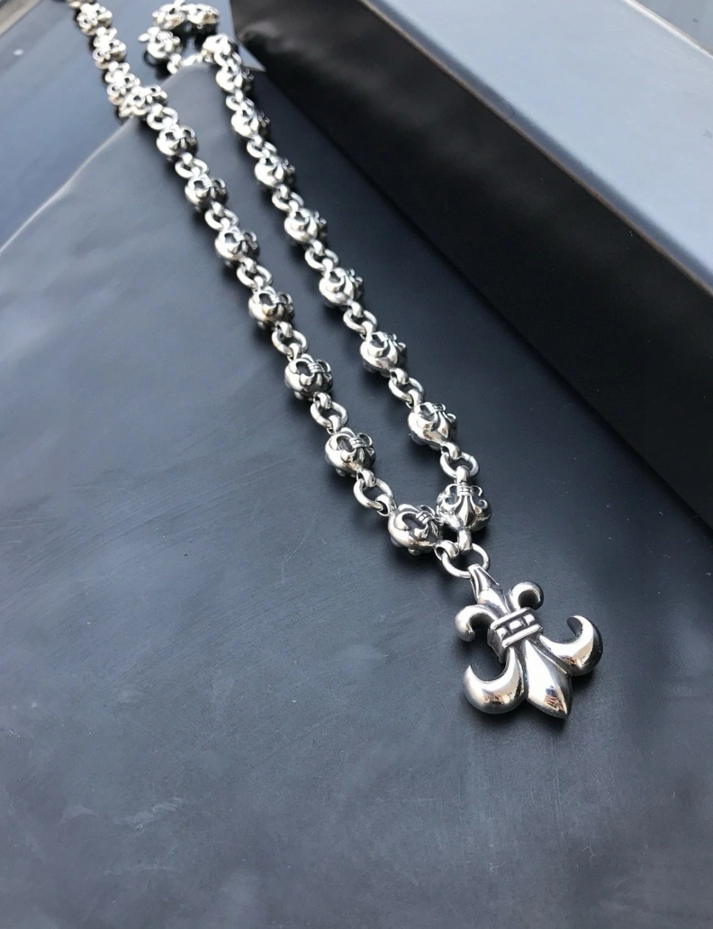 Chrxmx Hxxrts Necklaces Refined 296942