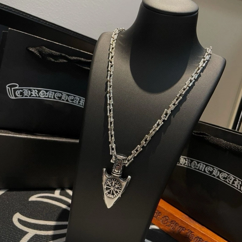 Chrxmx Hxxrts Necklaces Functional 296945