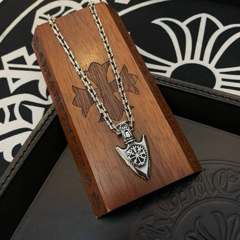 Chrxmx Hxxrts Necklaces Functional 296945