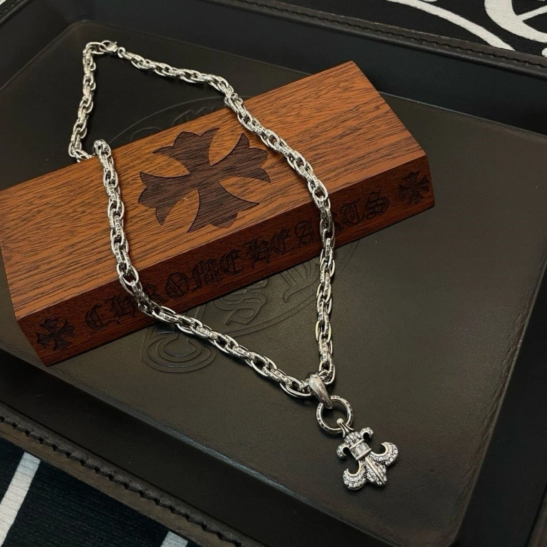 Chrxmx Hxxrts Necklaces Versatile 296939