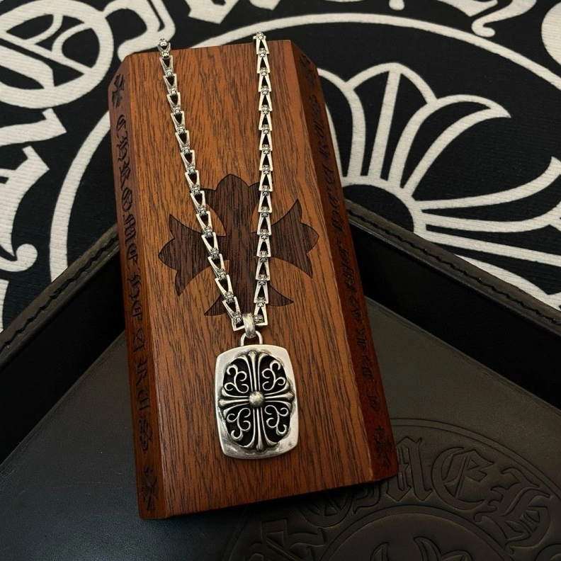 Practical Chrxmx Hxxrts Necklaces 296937