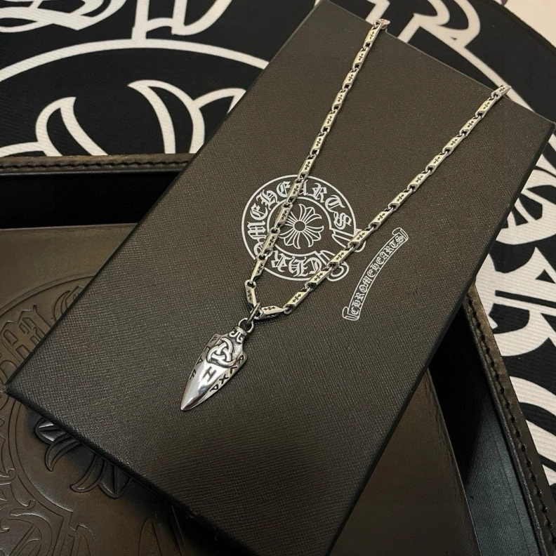 UrbanStyle Chrxmx Hxxrts Necklaces 296936