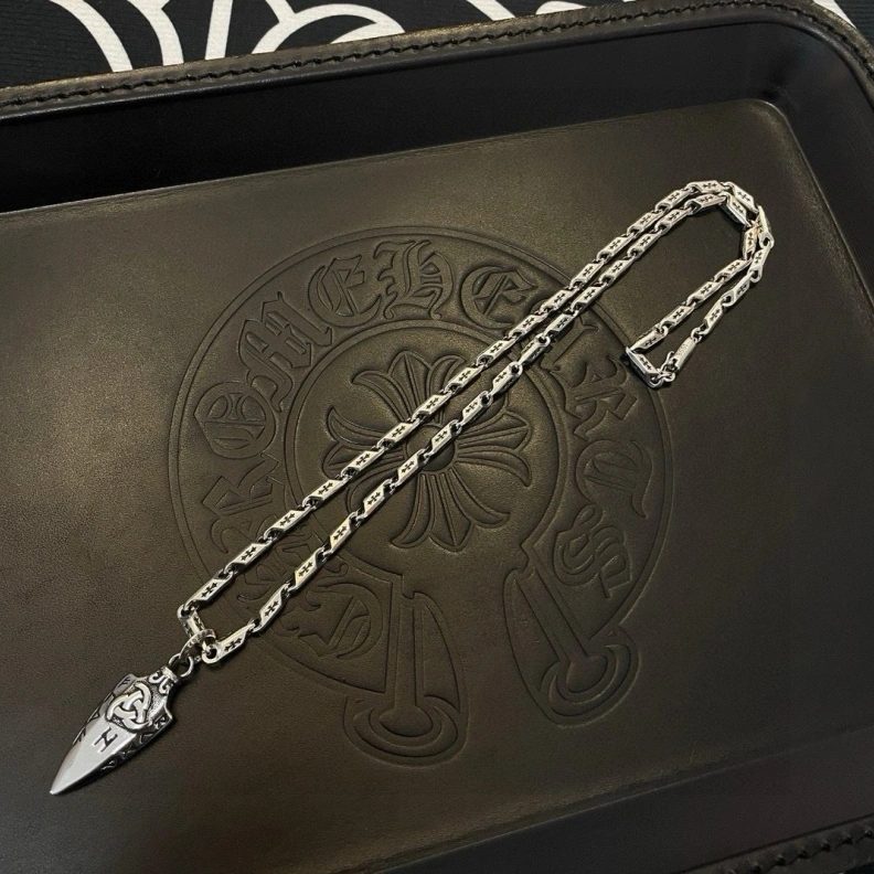 UrbanStyle Chrxmx Hxxrts Necklaces 296936