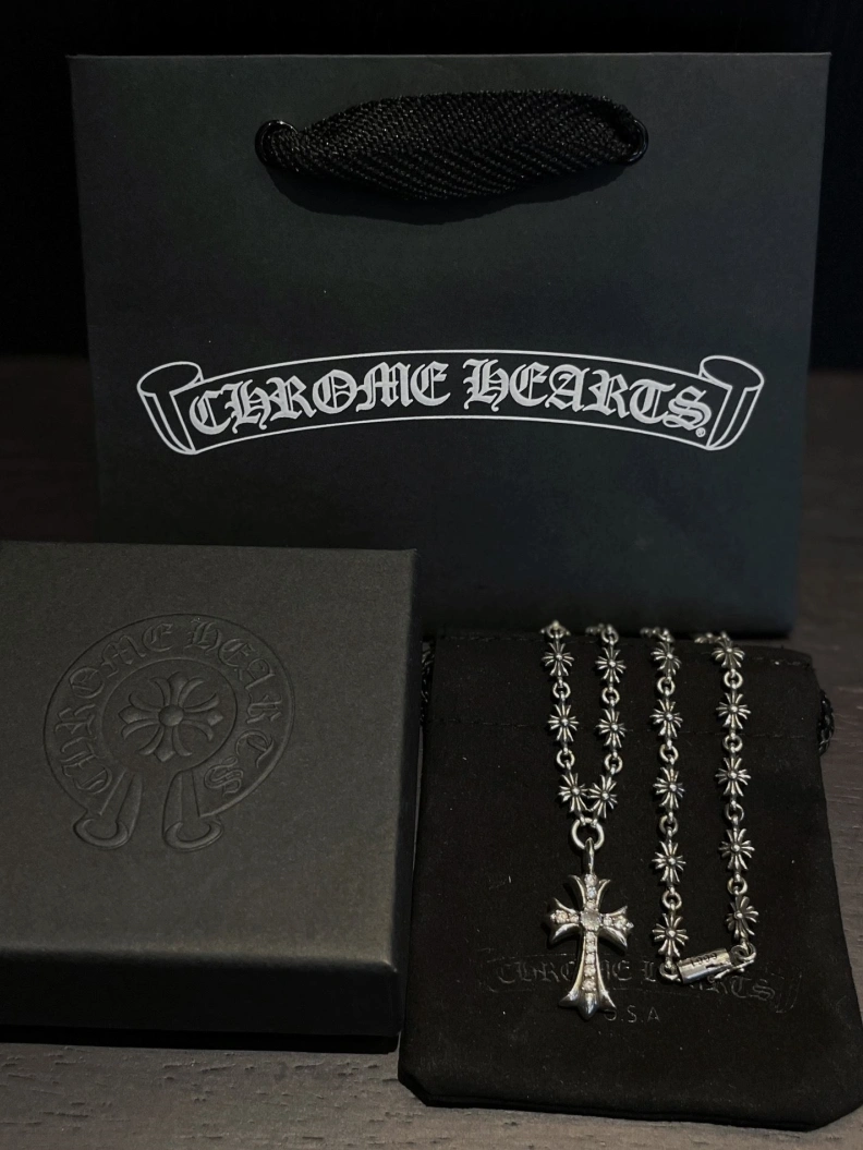 Chrxmx Hxxrts Necklaces Timeless 296934