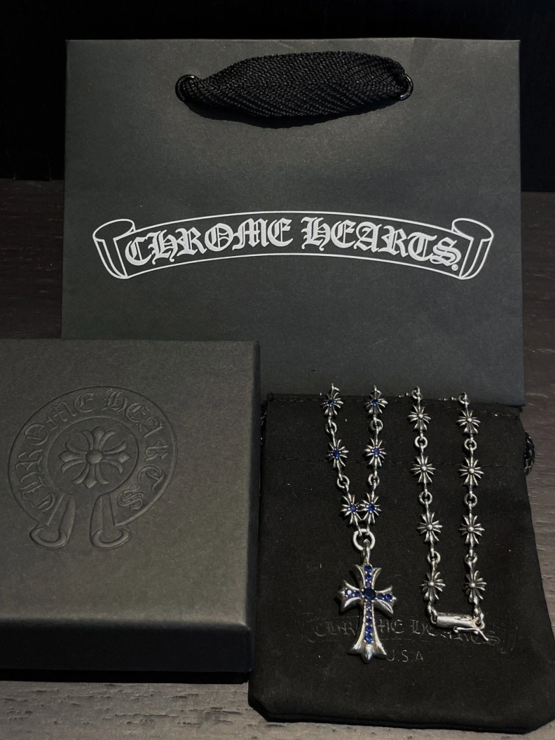 Bold Chrxmx Hxxrts Necklaces 296933