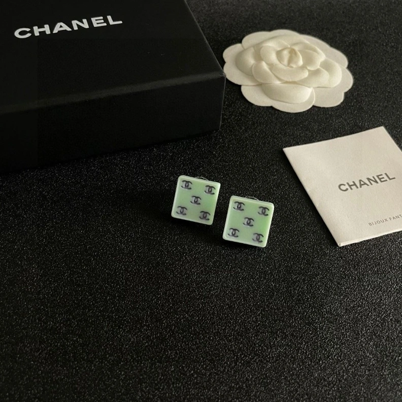 DailyWear Chxnxl Earrings 285999