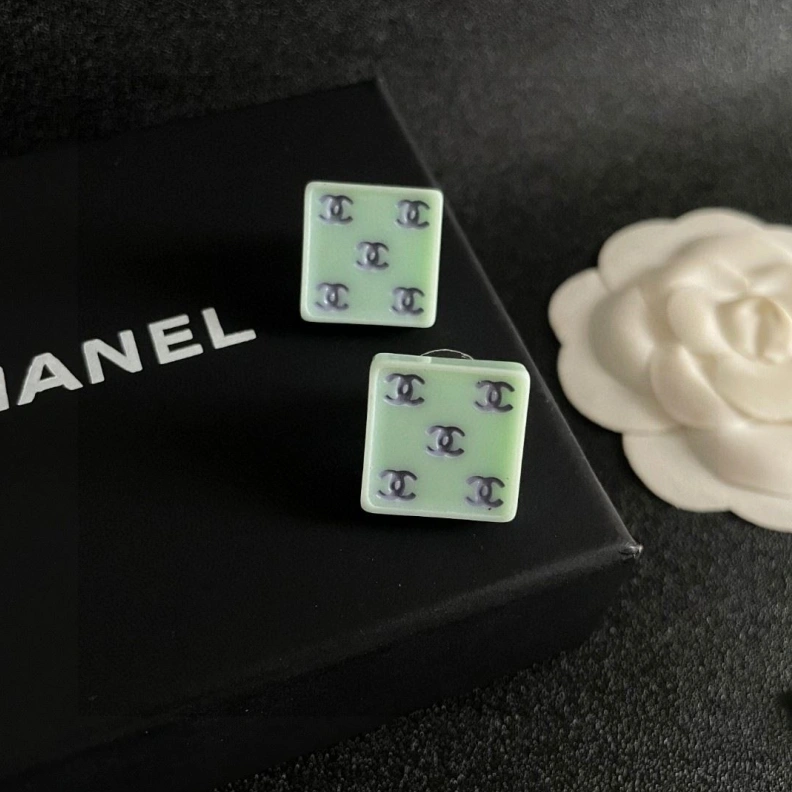 DailyWear Chxnxl Earrings 285999