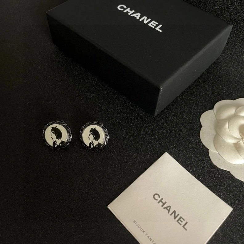 Chxnxl Earrings Classic 285998