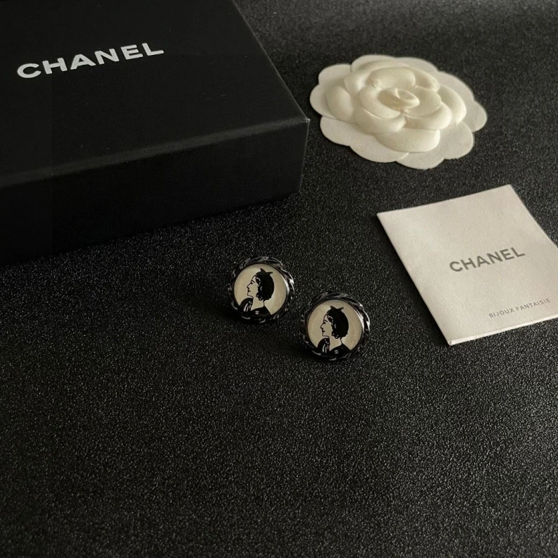 Chxnxl Earrings Classic 285998