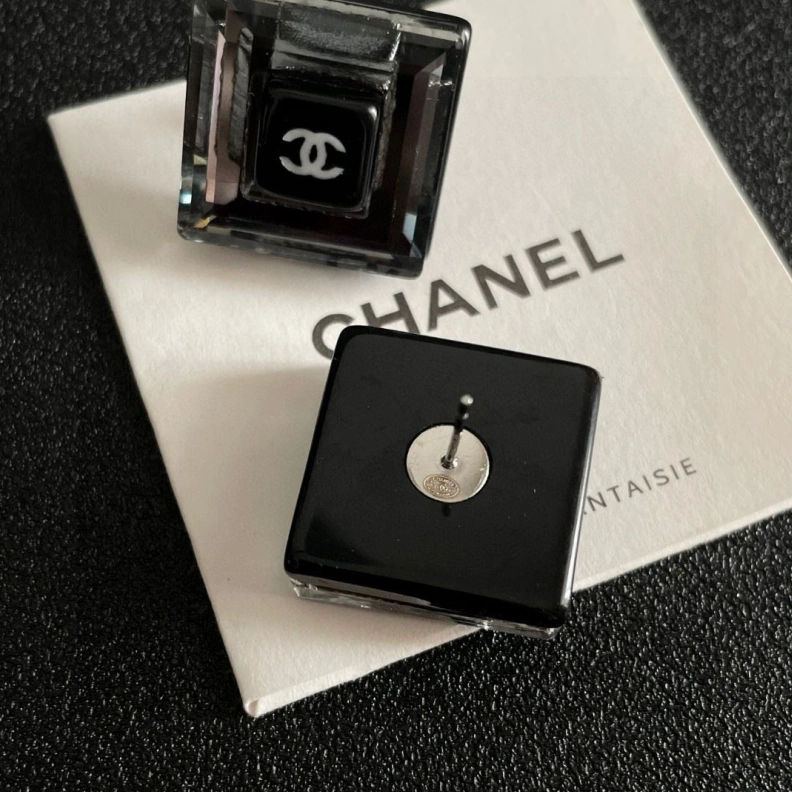 Timeless Chxnxl Earrings 286003