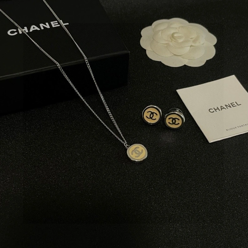 Chxnxl Necklaces Compact 285432