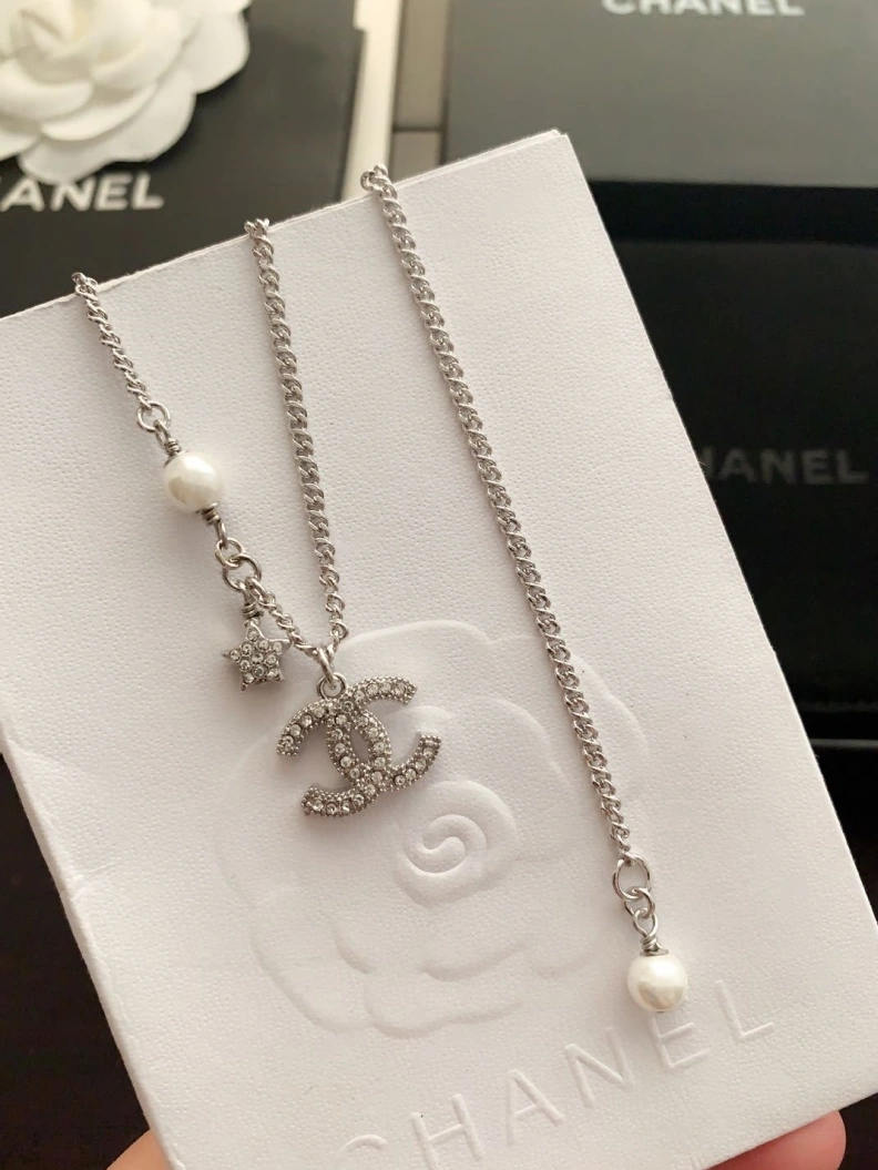 Affordable Chxnxl Necklaces 285423