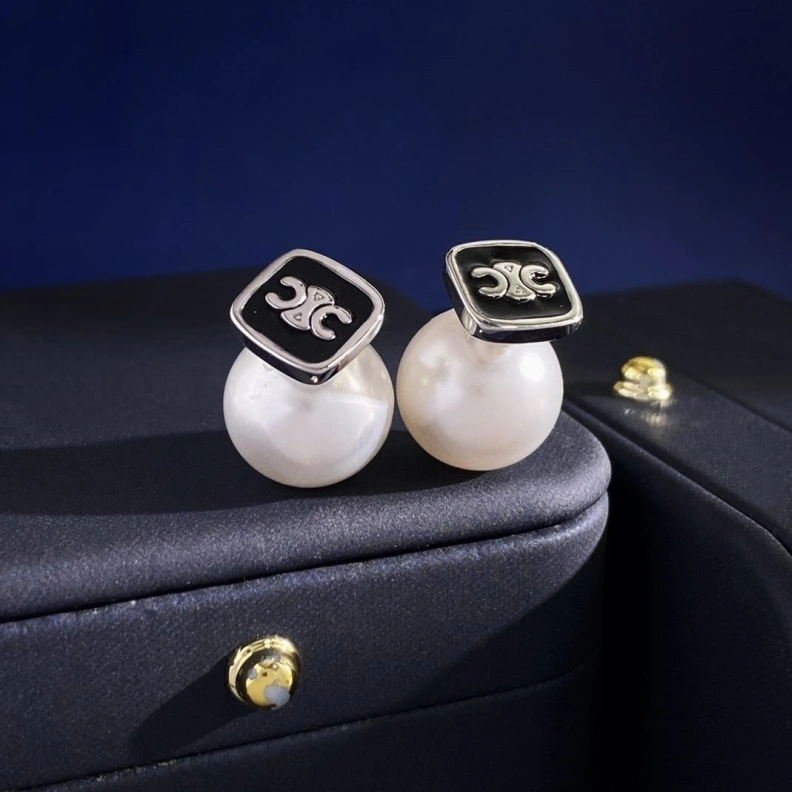 Cxlxne Earrings Minimalist 283436